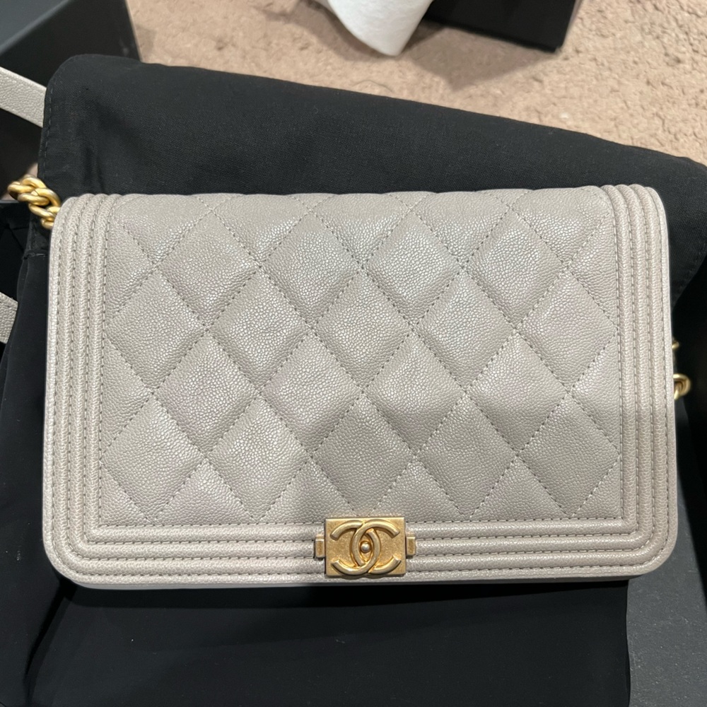 Chanel boy woc